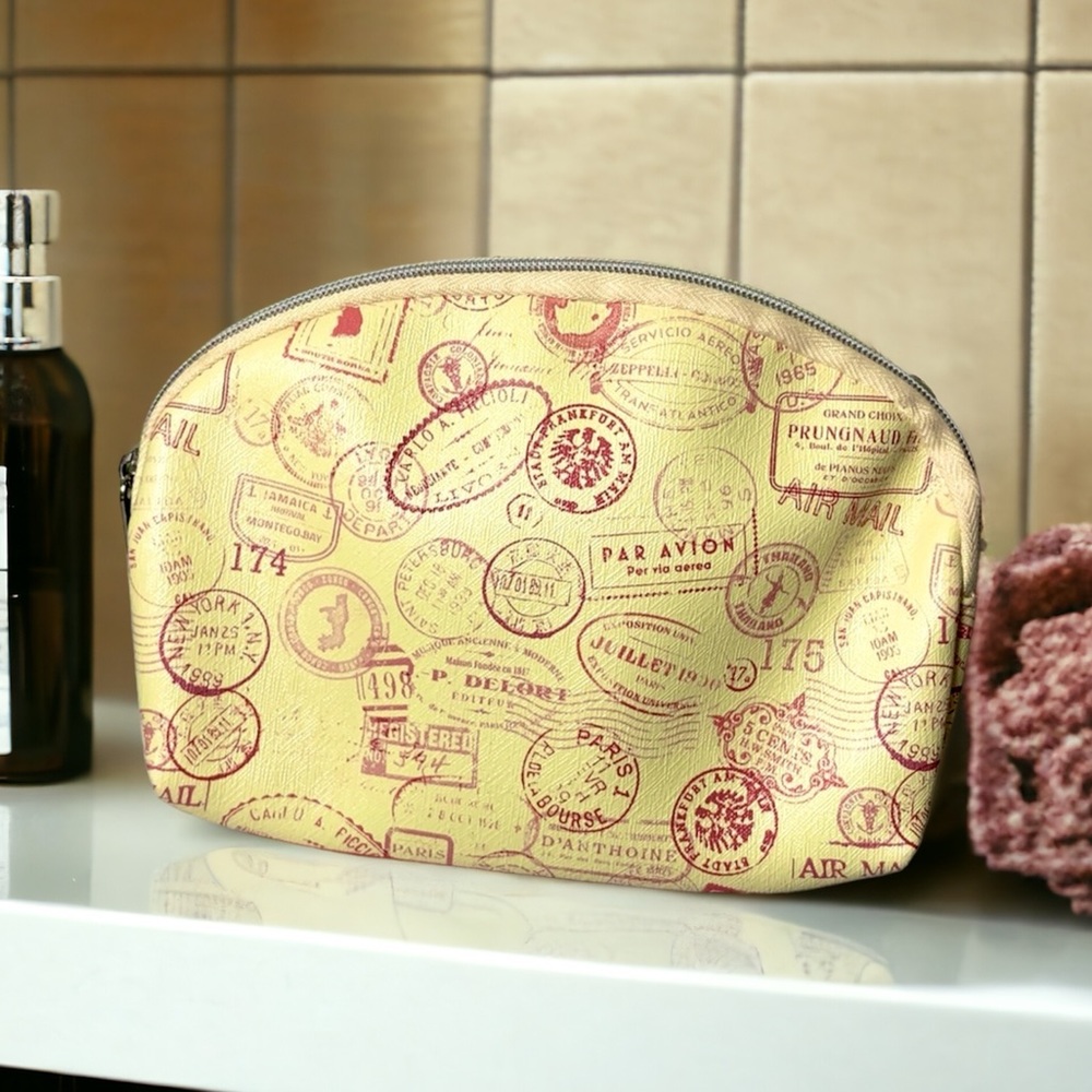 New IPSY Passport Stamp Cosmetic Bag